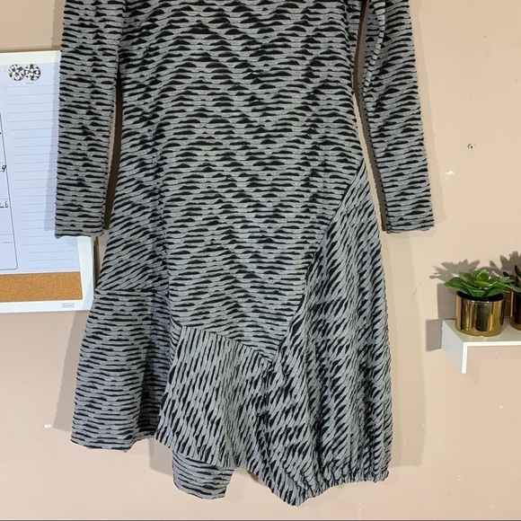 Nor Denmark Womens Gray Black Dress Asymmetrical Long Sleeves Distressed Size 2 - Picture 4 of 9